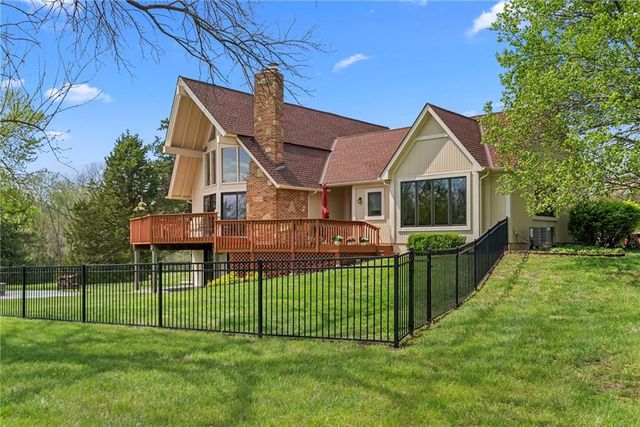 22800 W 246th Street, Paola, KS 66071