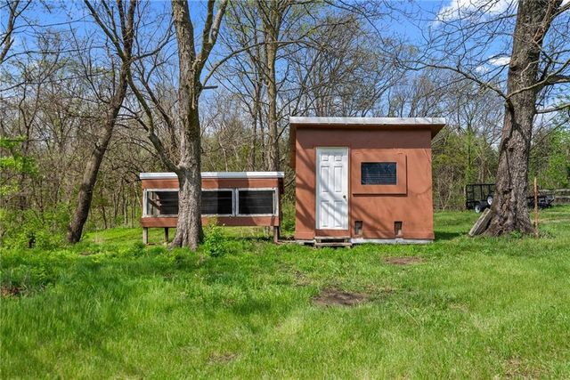 22800 W 246th Street, Paola, KS 66071