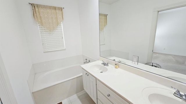 2868 W COMMUNITY Drive, Jupiter, FL 33458