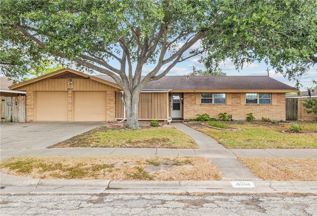 4214 Oday Pkwy, Corpus Christi, TX 78413 — photo 2