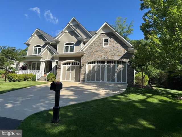 7702 TRAMMELL RD, Annandale, VA 22003