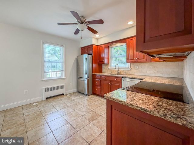 1237 PINE GROVE RD, Yardley, PA 19067