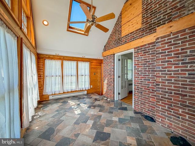 1237 PINE GROVE RD, Yardley, PA 19067
