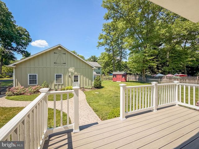 1237 PINE GROVE RD, Yardley, PA 19067