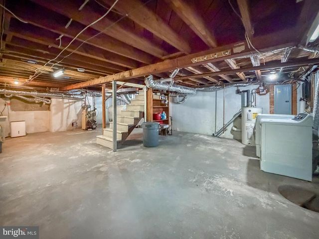 1237 PINE GROVE RD, Yardley, PA 19067