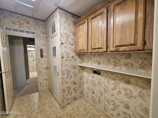 265 MYRTLE Drive, Page, AZ 86040