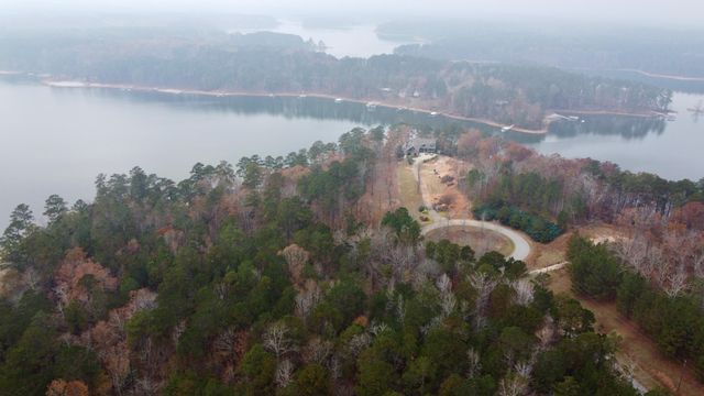 1549 Treasure Cove, Tignall, GA 30668