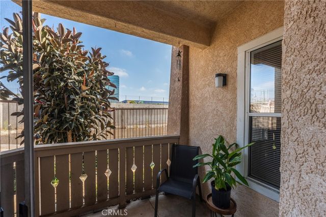 130 S Barranca 110, West Covina, CA 91791