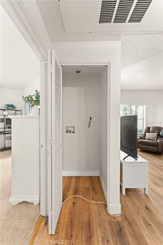 130 S Barranca 110, West Covina, CA 91791