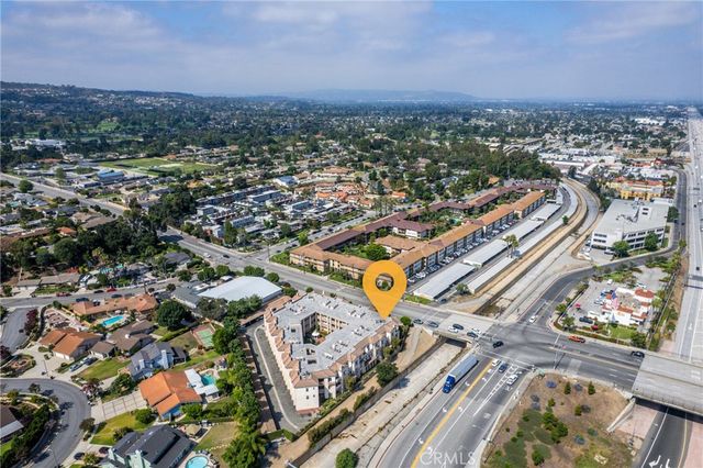 130 S Barranca 110, West Covina, CA 91791