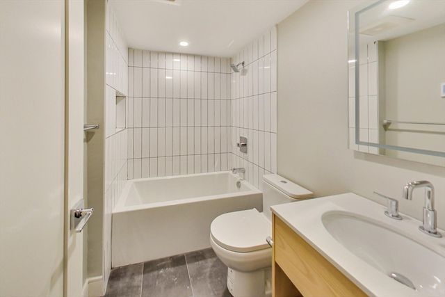14 N Bennet St 2, Boston, MA 02113