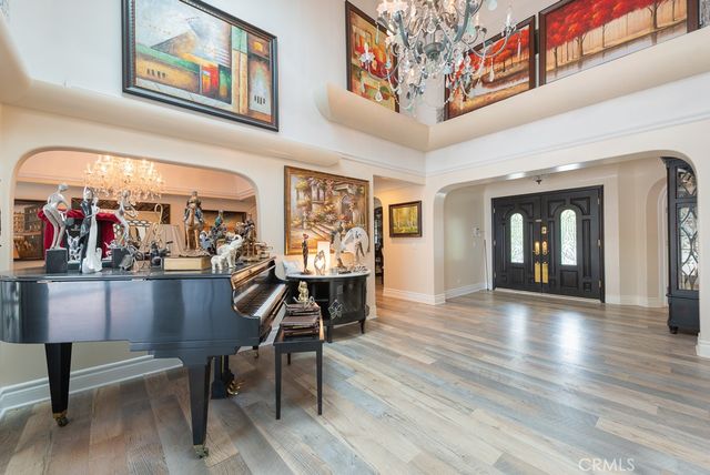 15657 Live Oak Springs Canyon, Canyon Country, CA 91387
