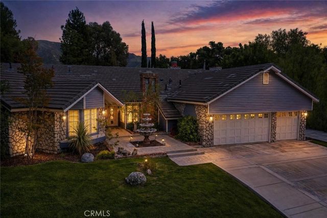 15657 Live Oak Springs Canyon, Canyon Country, CA 91387