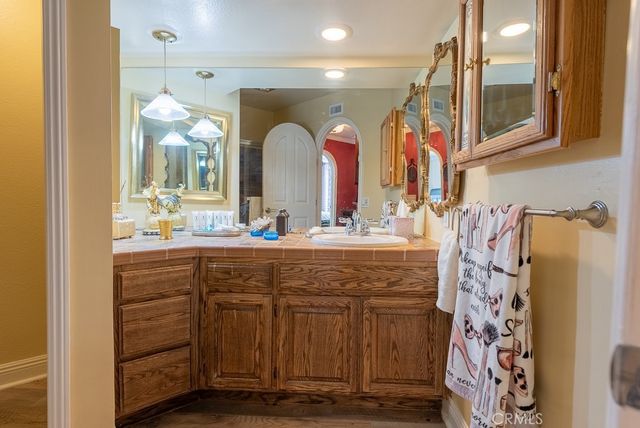 15657 Live Oak Springs Canyon, Canyon Country, CA 91387