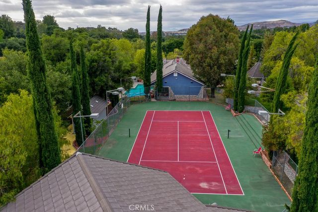 15657 Live Oak Springs Canyon, Canyon Country, CA 91387