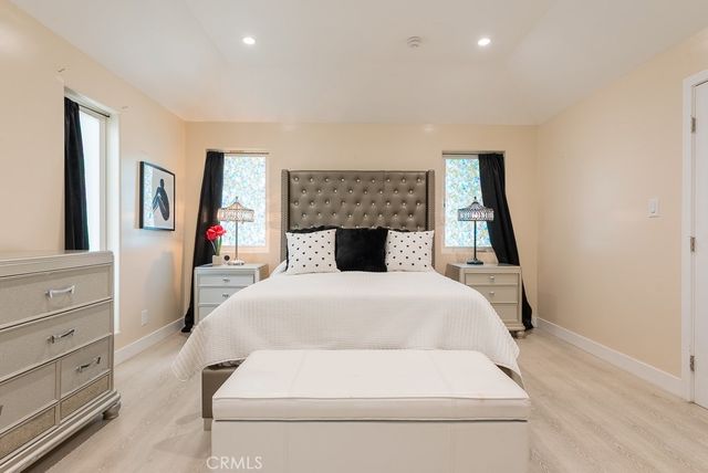 15657 Live Oak Springs Canyon, Canyon Country, CA 91387