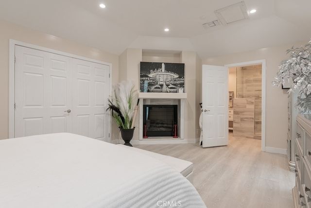 15657 Live Oak Springs Canyon, Canyon Country, CA 91387
