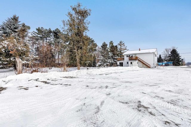 17802 CTH R, Denmark, WI 54208