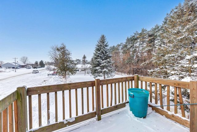 17802 CTH R, Denmark, WI 54208