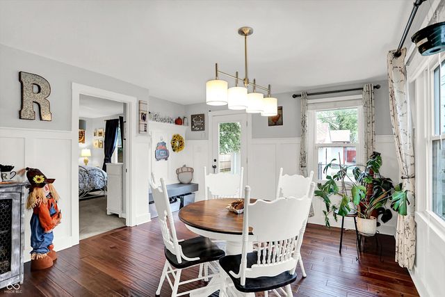 301 N 17th Avenue, Beech Grove, IN 46107