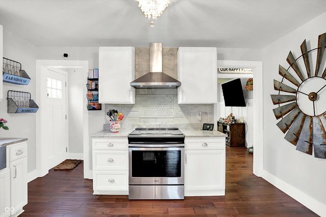 301 N 17th Avenue, Beech Grove, IN 46107