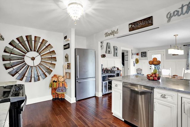 301 N 17th Avenue, Beech Grove, IN 46107