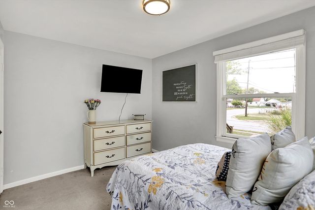 301 N 17th Avenue, Beech Grove, IN 46107