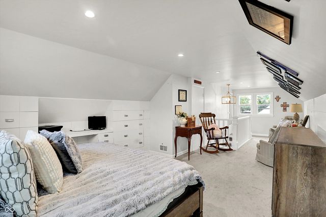 301 N 17th Avenue, Beech Grove, IN 46107