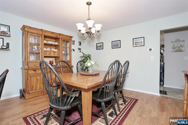 3 Brookside Heights 3i, Wanaque, NJ 07465