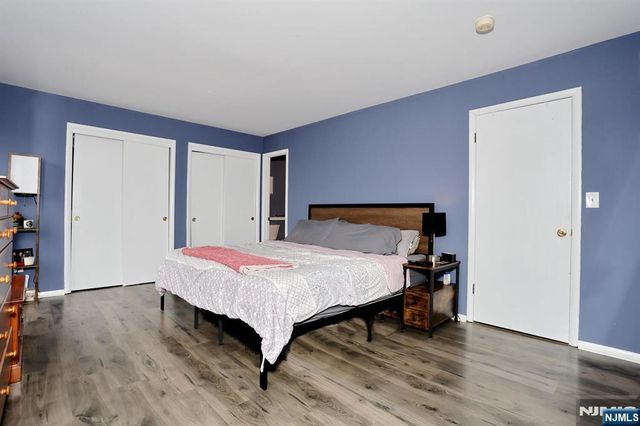 3 Brookside Heights 3i, Wanaque, NJ 07465