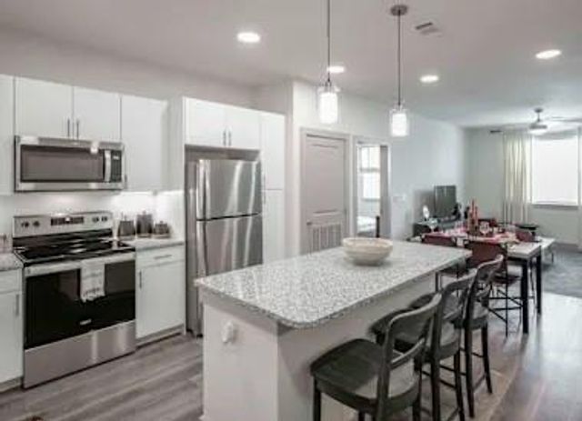 13958 Cottingham Road 7300, Houston, TX 77048