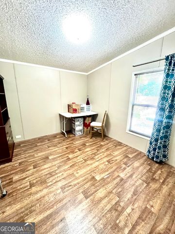 1090 River Woods Drive, Madison, GA 30650