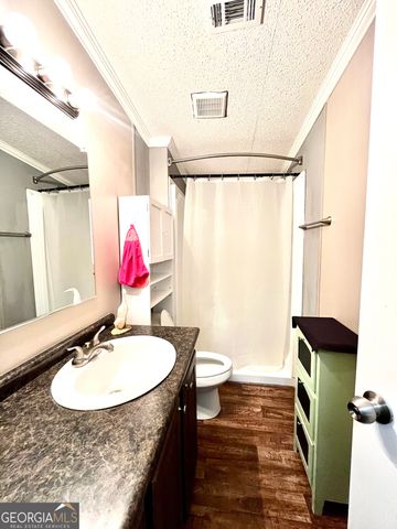 1090 River Woods Drive, Madison, GA 30650