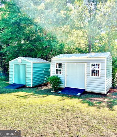 1090 River Woods Drive, Madison, GA 30650