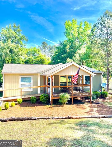 1090 River Woods Drive, Madison, GA 30650