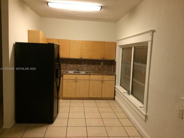 114 NW 10th Avenue, Miami, FL 33128