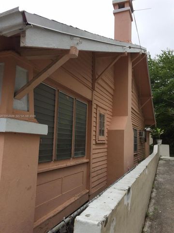 114 NW 10th Avenue, Miami, FL 33128