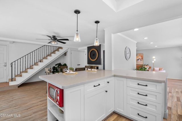 4 Beatty Place, Newbury Park, CA 91320