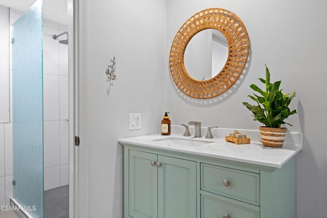 4 Beatty Place, Newbury Park, CA 91320