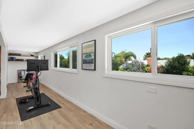 4 Beatty Place, Newbury Park, CA 91320