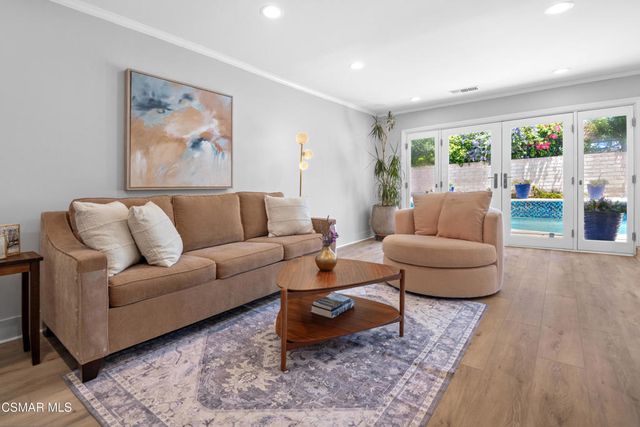 4 Beatty Place, Newbury Park, CA 91320
