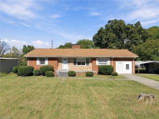 1920 Holland Avenue, Burlington, NC 27217