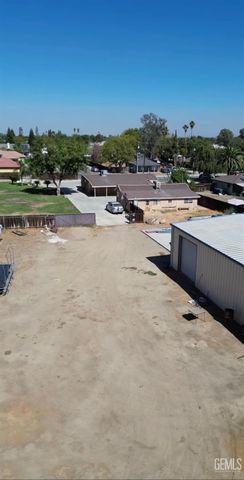 10931 Shellabarger Road, Bakersfield, CA 93312