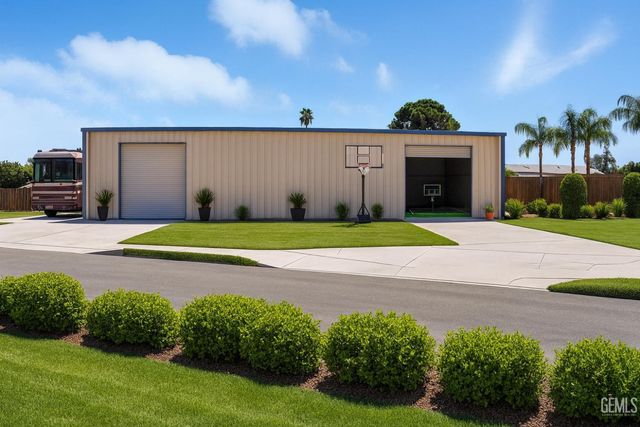 10931 Shellabarger Road, Bakersfield, CA 93312