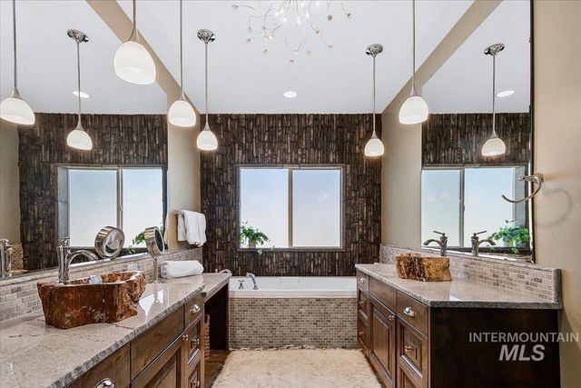 24053 Pheasant Ridge Ct., Middleton, ID 83644