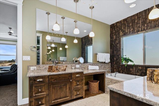 24053 Pheasant Ridge Ct., Middleton, ID 83644