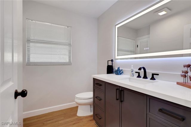 1282 Belaire CT W, Naples, FL 34110