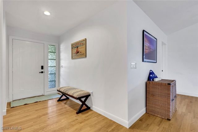 1282 Belaire CT W, Naples, FL 34110