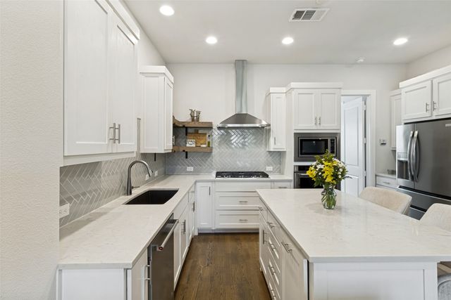 4713 Asher Place, Dallas, TX 75204