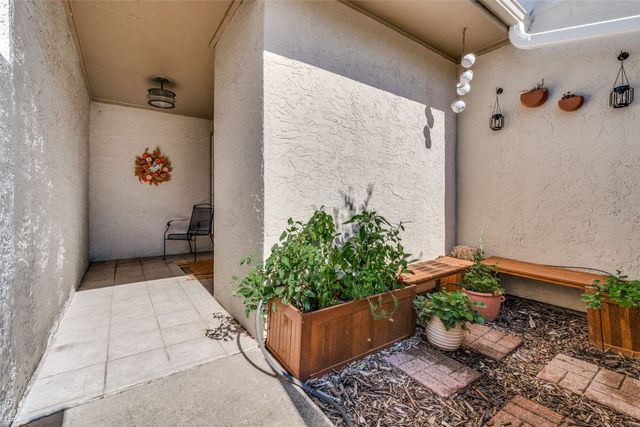 13109 Burninglog Lane, Dallas, TX 75243